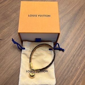 Louis Vuitton Crazy in Lock charm bracelet with heart w/dust bag box worn twice